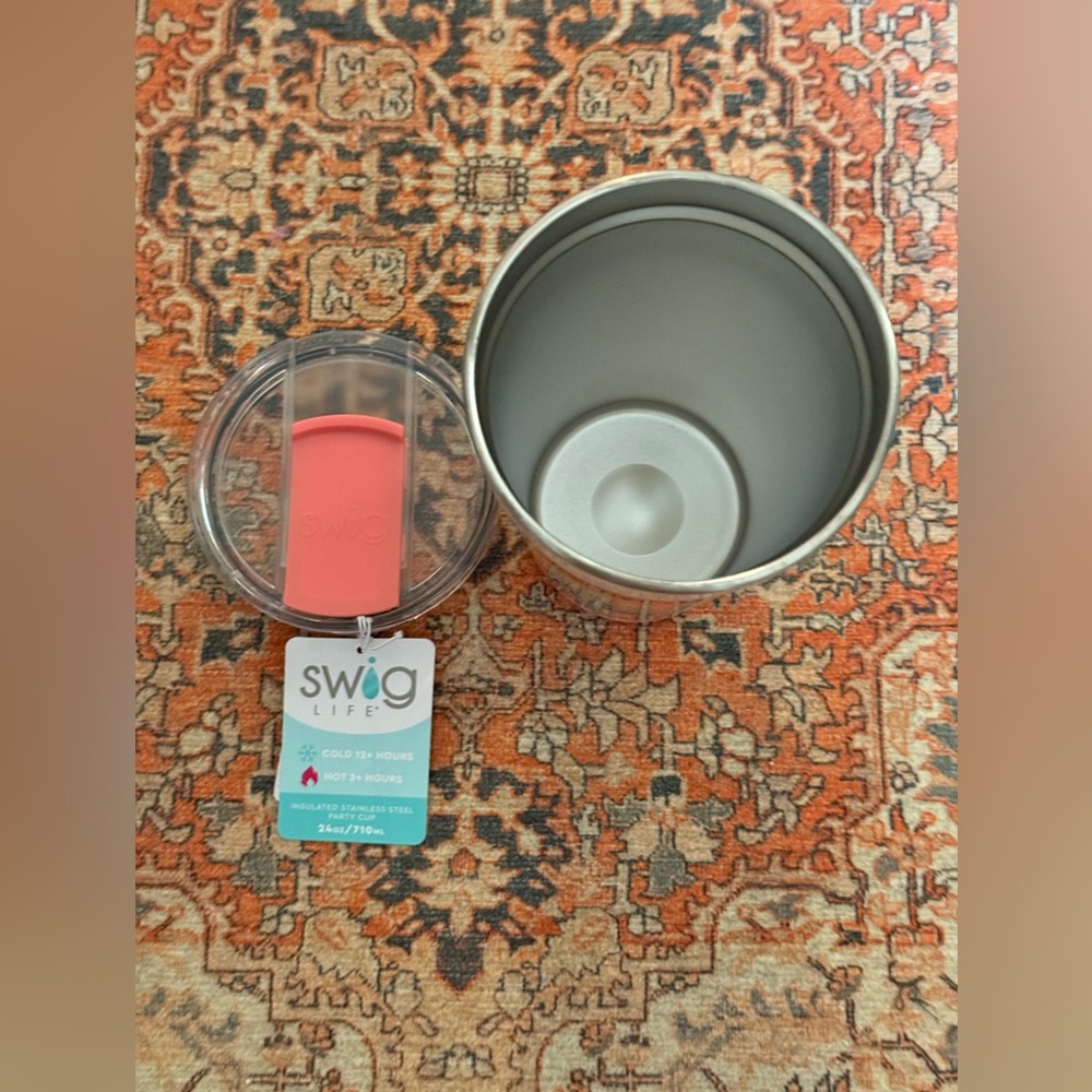 Swig Life 24oz Tumbler/Insulated Party Cup in Good Vibrations & Comes with Tags - Picture 8 of 12